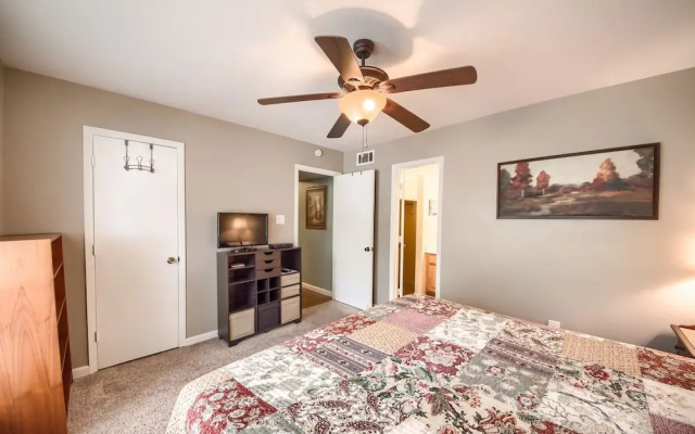 photo 2 of Deer Haven Tbm 406 2 Bedroom Condo by RedAwning
