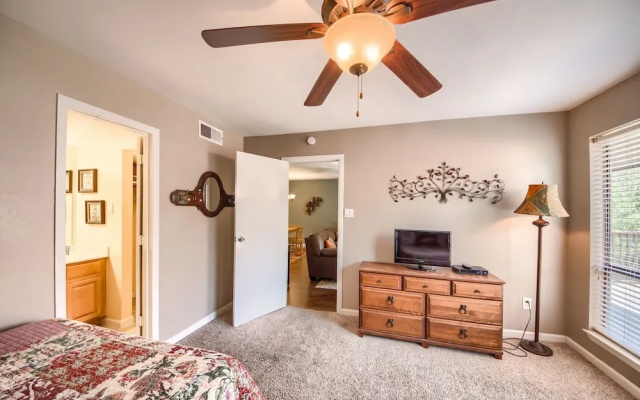 photo 5 of Deer Haven Tbm 406 2 Bedroom Condo by RedAwning