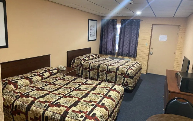 photo 4 of Deer Park Motor Inn