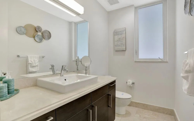photo 5 of Deerfield Condo Suites by Opus