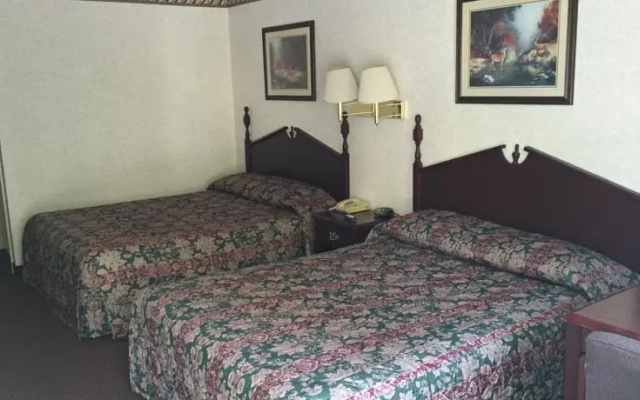 photo 2 of Deerfield Inn