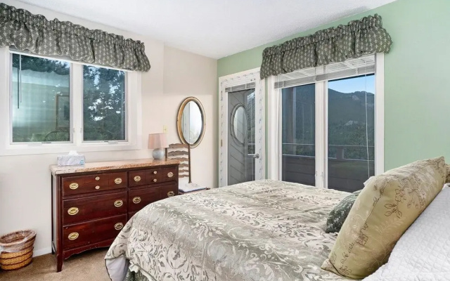 photo 5 of Deering Crest -- Ev #3249 3 Bedroom Condo by RedAwning