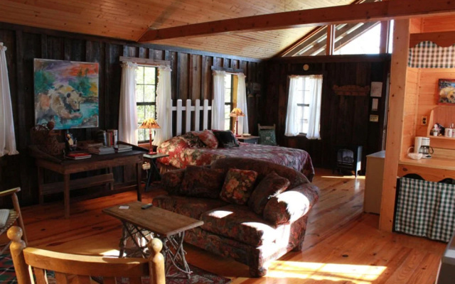 photo 4 of Deerwoode Lodge and Cabins
