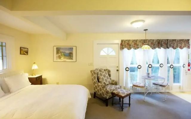 photo 2 of Del Mar Cottage Holiday