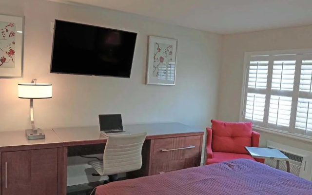 photo 4 of Del Mar Motel