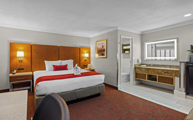 photo 2 of Del Sol Inn - Anaheim Resort