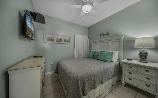 photo 2 of Delightful Beachfront Condo Indoor Outdoor Pool