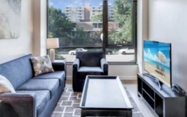 photo 3 of Delightful Capital Hill 2 Bedroom 2 Bathroom Apartment in Washington DC 4 Guests