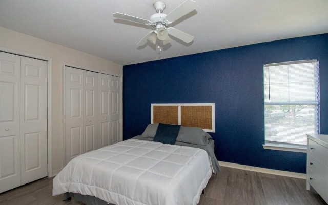 photo 2 of Delightful, Refurbished Apt! Everything you need!