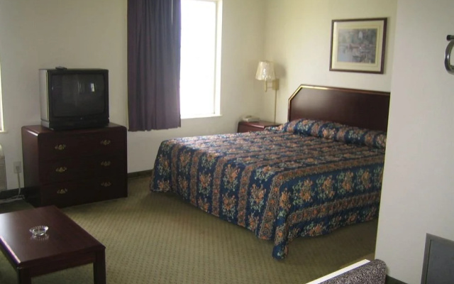 photo 3 of Delux Inn Express and Suites