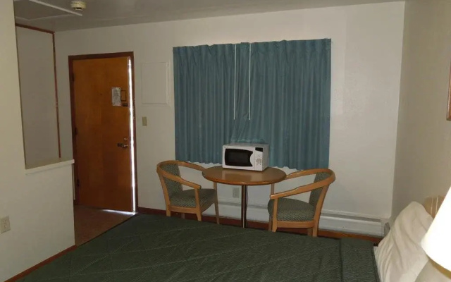 photo 4 of Delux Inn