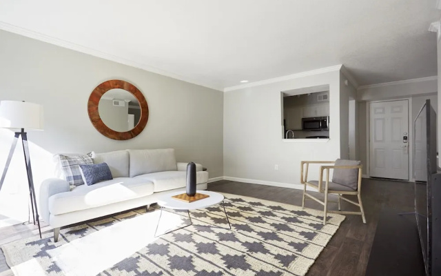 photo 5 of Deluxe Braeswood Place Suites by Sonder