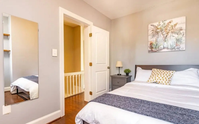 photo 2 of Astonishing Old Town Colonial Home w/parking by CozySuites
