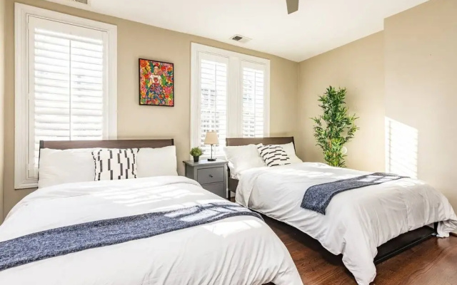 photo 3 of Astonishing Old Town Colonial Home w/parking by CozySuites