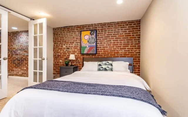 photo 4 of Astonishing Old Town Colonial Home w/parking by CozySuites