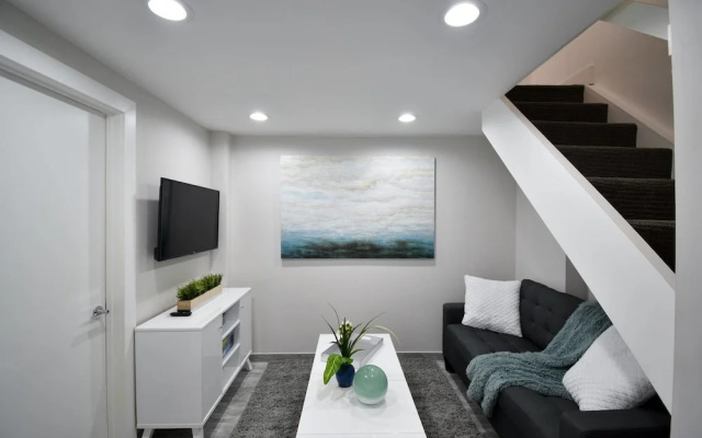 photo 3 of Deluxe Designer Loft IN Hollywood Beach Unit 1