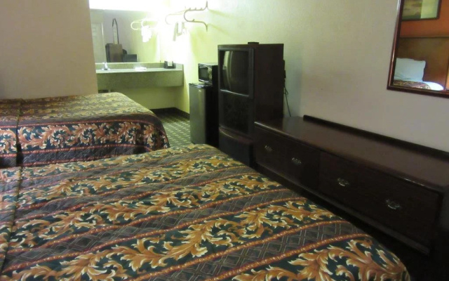 photo 3 of Deluxe INN