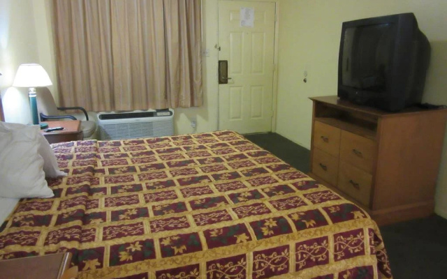 photo 5 of Deluxe INN