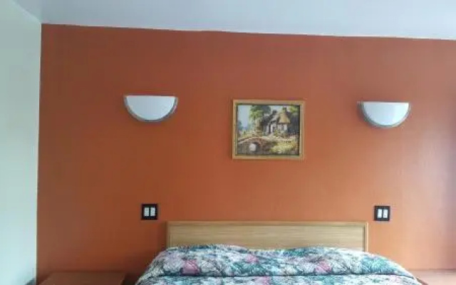 photo 4 of Deluxe Motel, Los Angeles Area