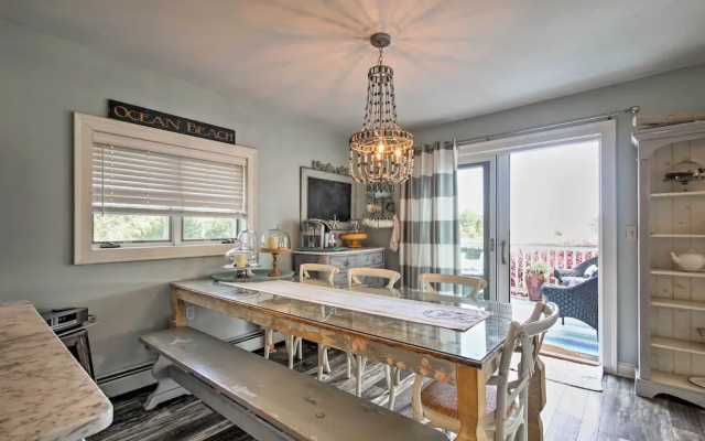 photo 2 of Deluxe Waterford Home w/ Views, Outdoor Bar & More