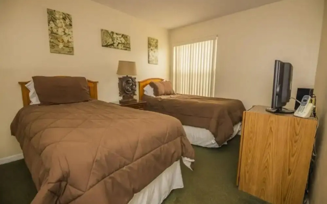 photo 4 of Dennis' Somerset Condo