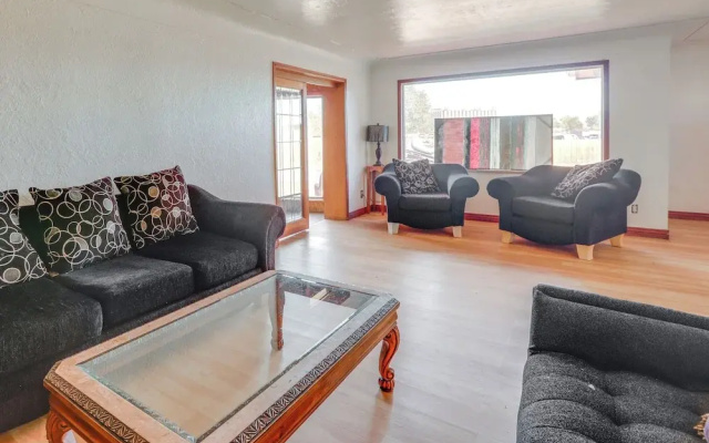 photo 5 of 5 Mi to Dtwn Denver: Pet-friendly Home w/ Patio