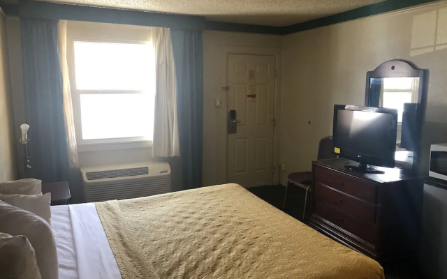 photo 5 of Americas Best Value Inn Denver