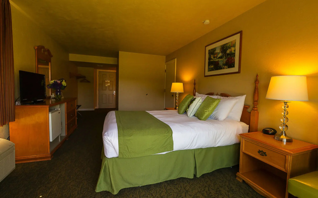 photo 4 of Der Ritterhof Inn