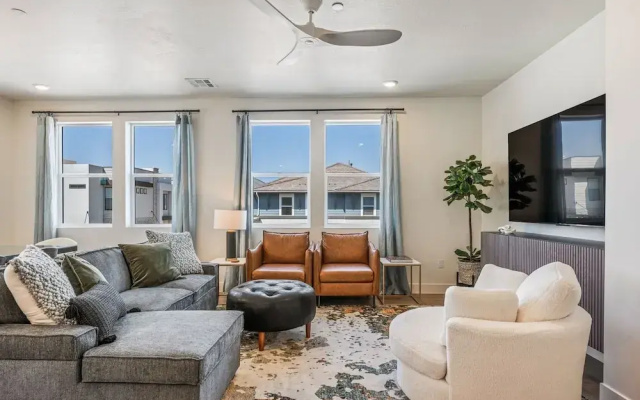 photo 5 of Desert Beach Retreat 3 Bedroom Condo