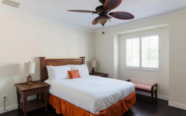 photo 5 of Desert Ridge by Avantstay Spacious Oasis w/ Pool & Hot Tub