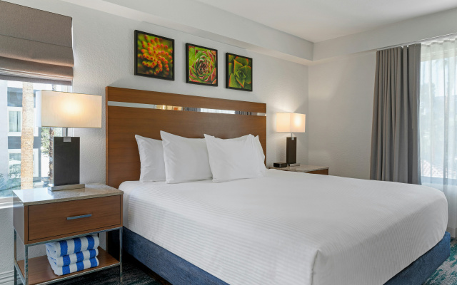 photo 4 of Desert Rose Resort