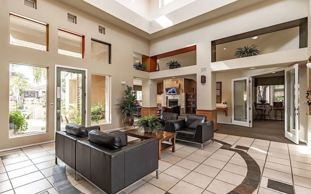 photo 2 of Desert Willow Walk Condo 2BR by Casago