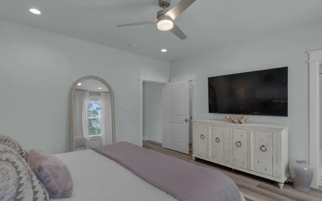 photo 4 of Designer Finishes, Arcade Room, Sleeps 14 & Next to Alys