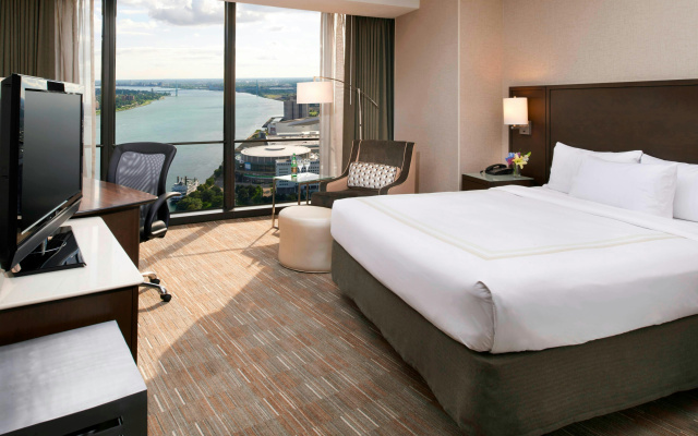 photo 2 of Detroit Marriott at the Renaissance Center