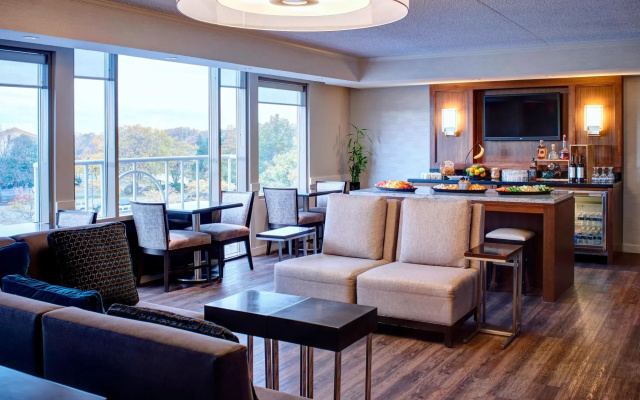 photo 4 of Detroit Metro Airport Marriott