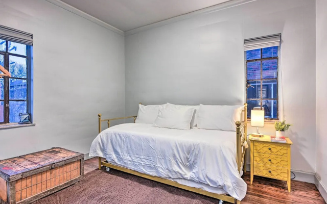 photo 4 of Detroit Vacation Rental: 8 Mi to Downtown!