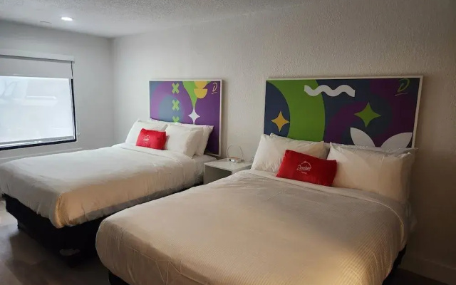 photo 3 of Developer Inn & Suites Airport JAX, a Baymont by Wyndham
