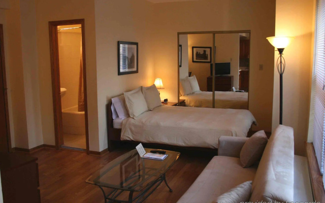 photo 5 of Dewitt Hotel and Suites