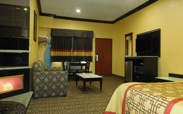 photo 4 of Diamond Inn