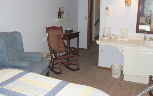 photo 3 of Die Heimat Country Inn