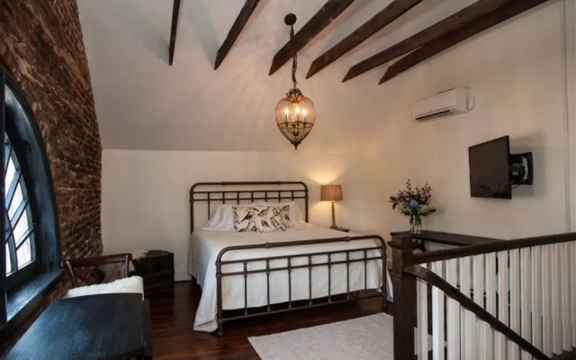 photo 5 of Dinsmore Boutique Inn
