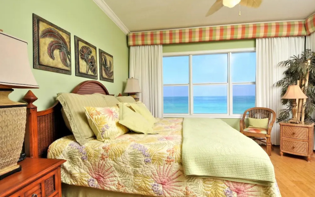 photo 2 of Direct Beach Front Apartment 3