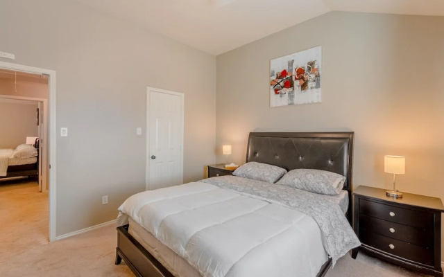 photo 4 of Family Friendly Spacious Home with Backyard Pool by Redawning