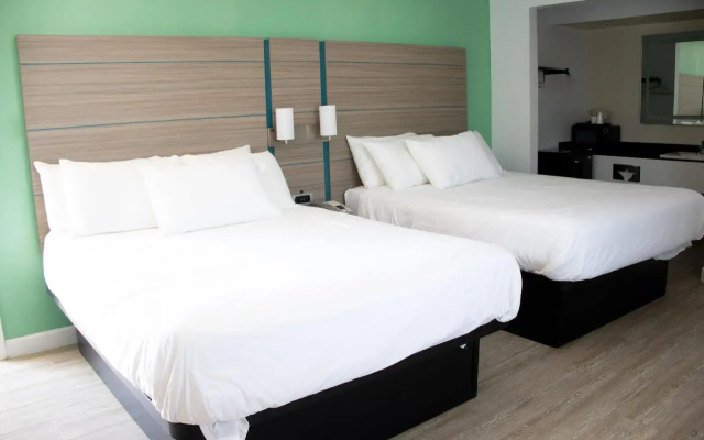 photo 4 of Discovery Inn
