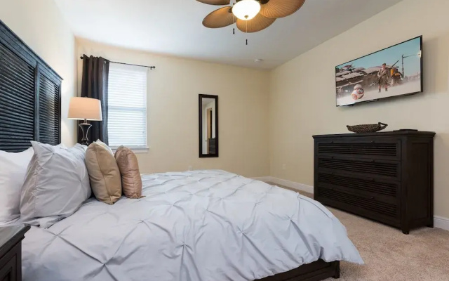 photo 2 of Disney Dreams Luxury Private Water Park 6 Bedroom Villa by RedAwning