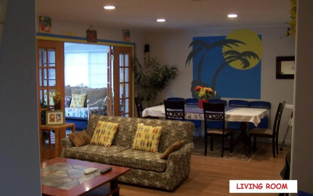 photo 2 of Disneyland Anaheim Area Tropical Paradise Vacation Home