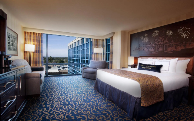 photo 3 of Disneyland Hotel