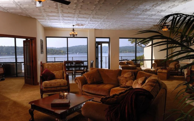 photo 2 of D'Monaco Luxury Resort