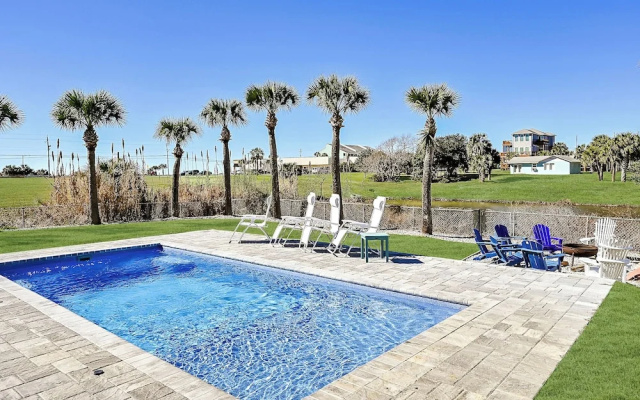 photo 2 of Dog Friendly + Private Pool; 0.1 Miles to the Beach!