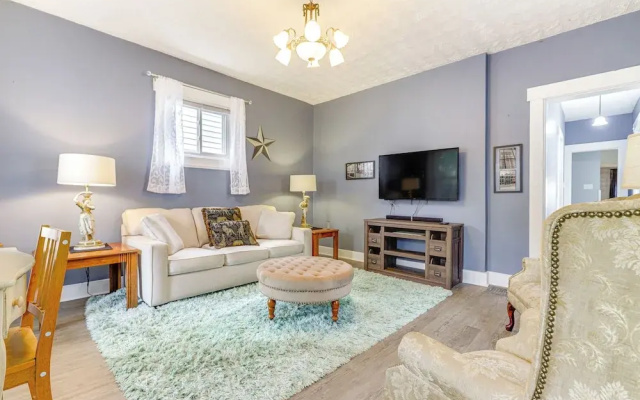 photo 3 of Dog-friendly Dayton Home: 1 Mi to Downtown!